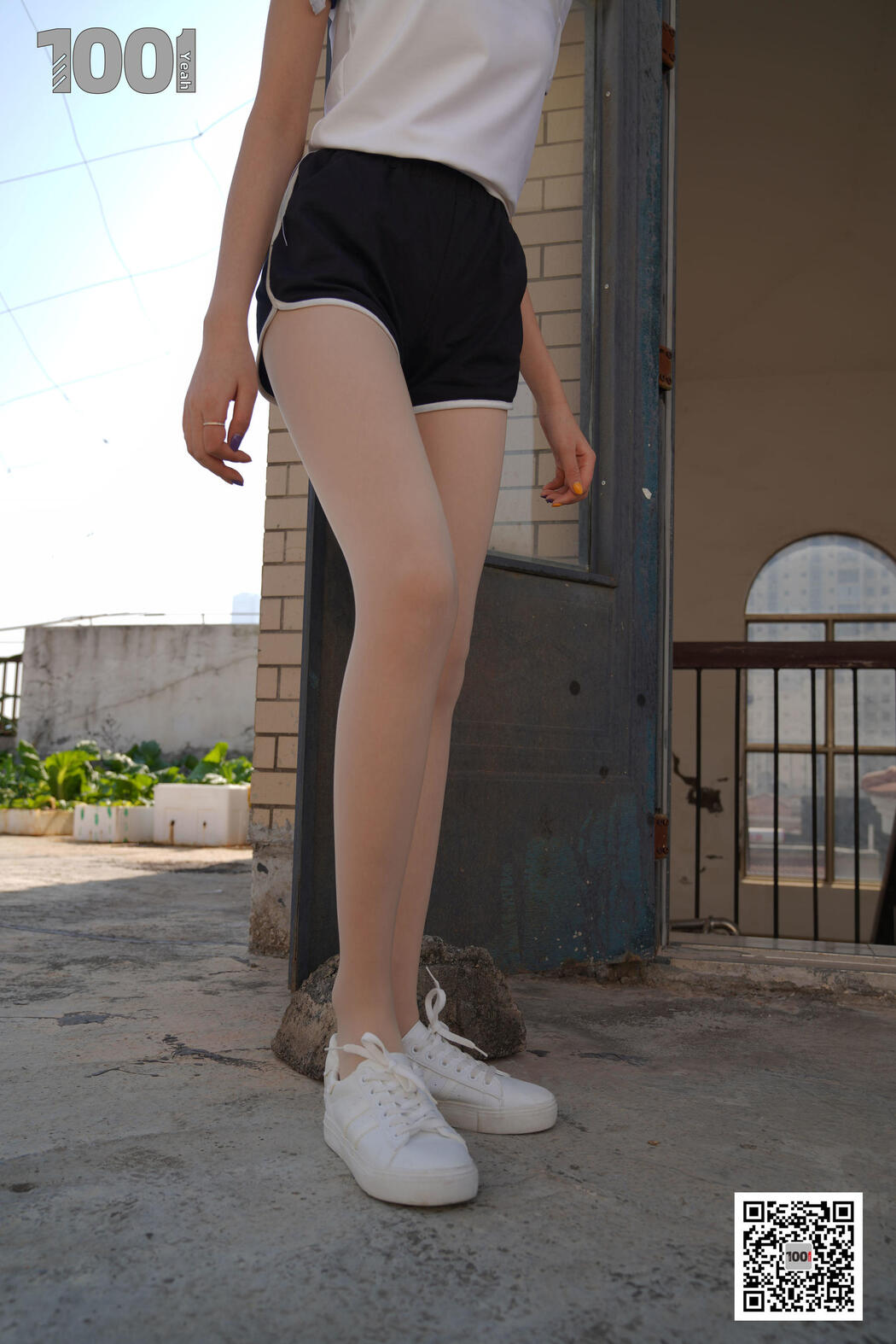 [IESS One Thousand and One Nights] Model Watermelon "Embrace the Sunshine 3" with beautiful feet