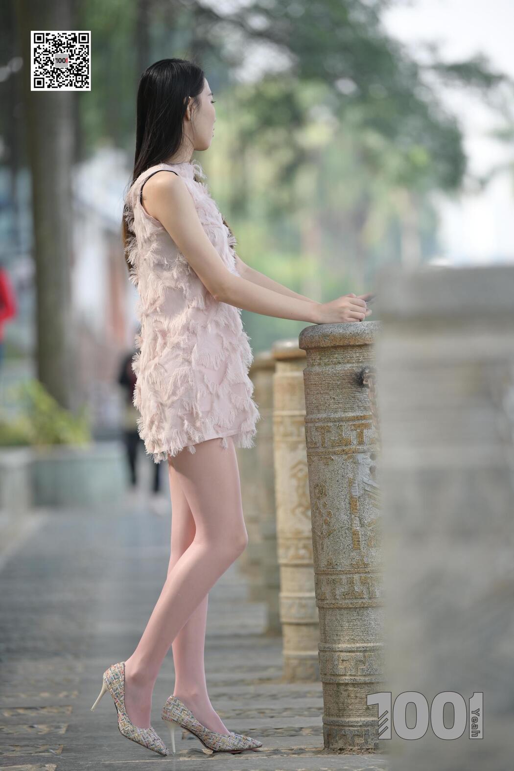 [IESS One Thousand and One Nights] Model: Legs and Legs "Encounter 2" Street shot beautiful legs