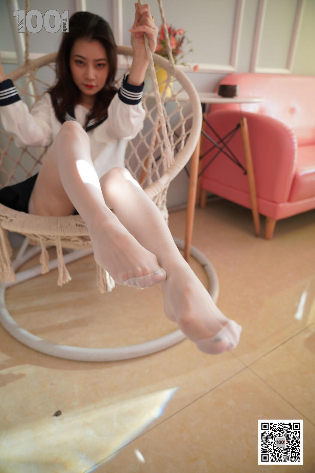 [IESS One Thousand and One Nights] Model: Really "JK Girl Playing Skip Class 4" uniform stockings