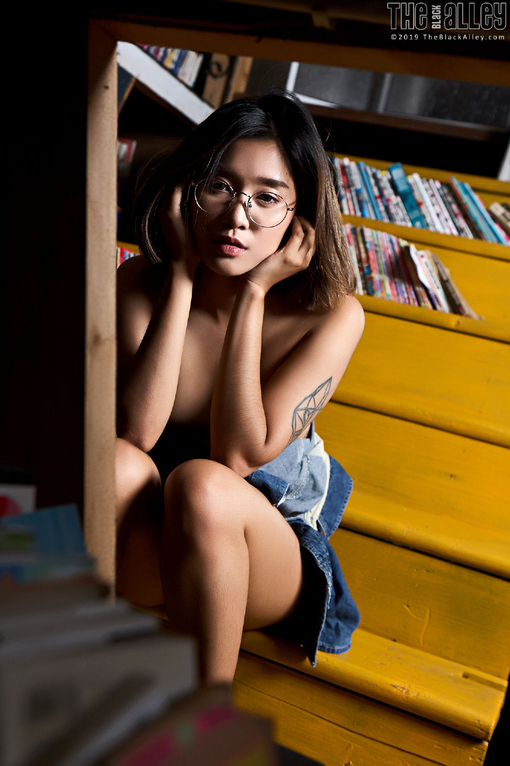 [The Black Alley] Apple Set.78 2020.01.15