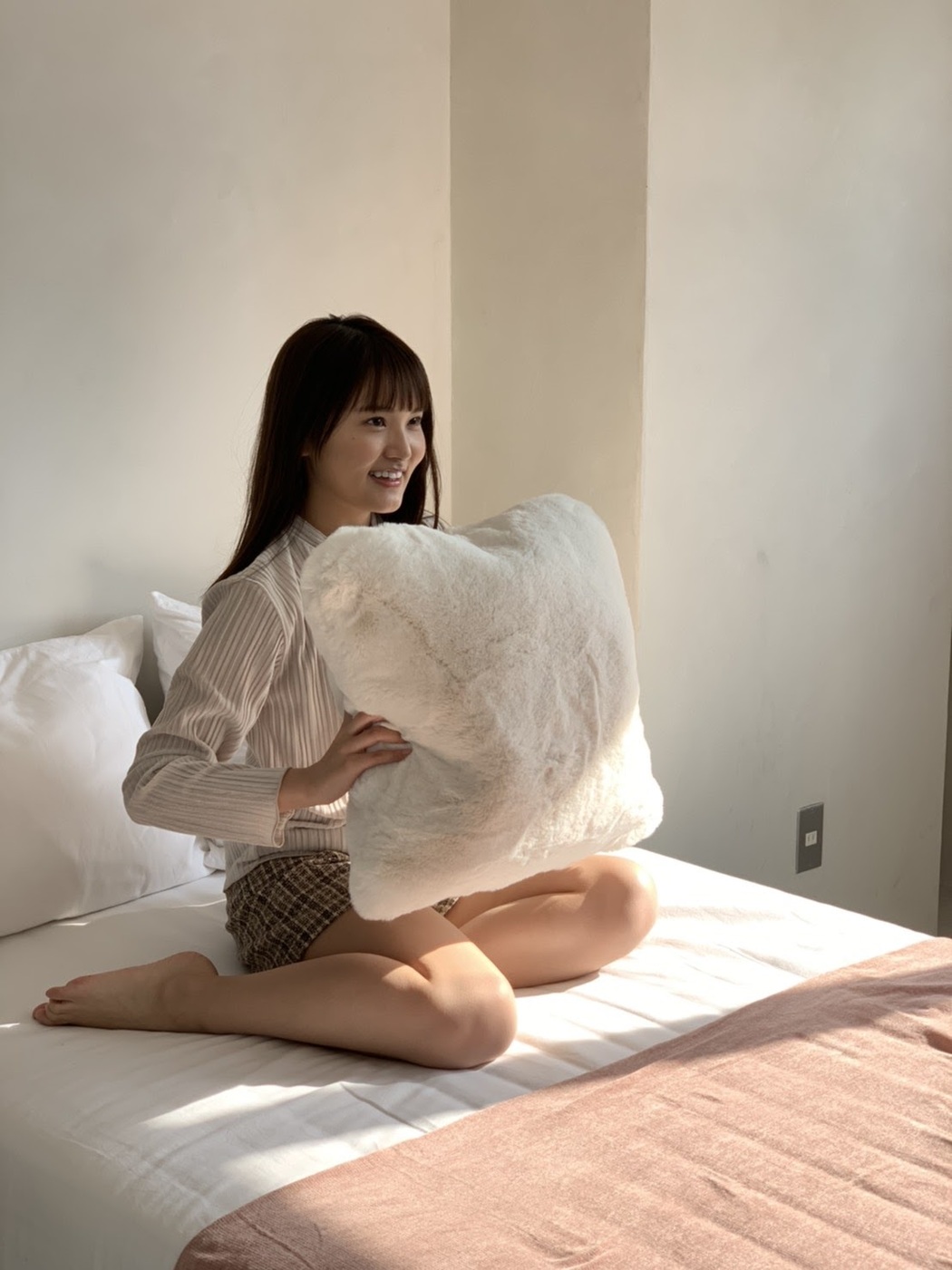 Mana Takase 高瀬愛奈, Platinum FLASH プラチナフラッシュ 2021.01 Vol.14