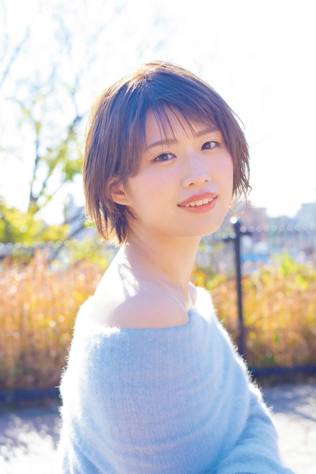 Akari Sato 佐藤朱, Platinum FLASH プラチナフラッシュ 2021.01 Vol.14