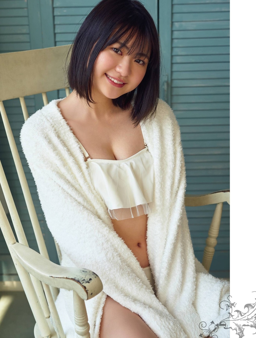 Minami Yamada 山田南実, Platinum FLASH プラチナフラッシュ 2021.01 Vol.14