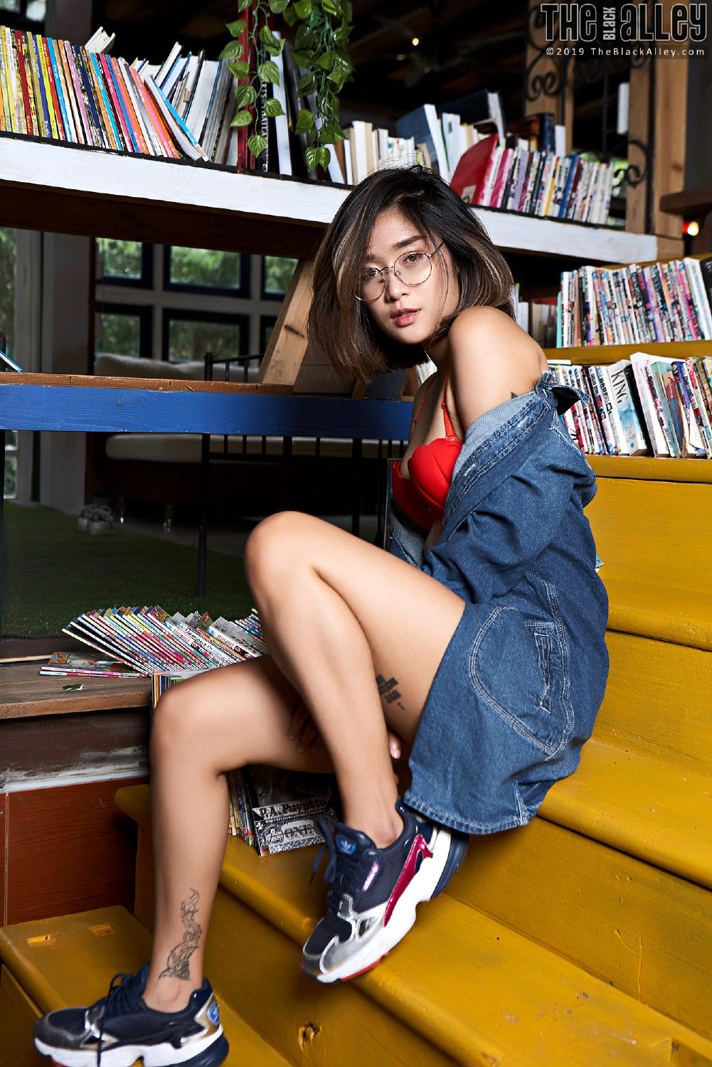 [The Black Alley] Apple Set.78 2020.01.15