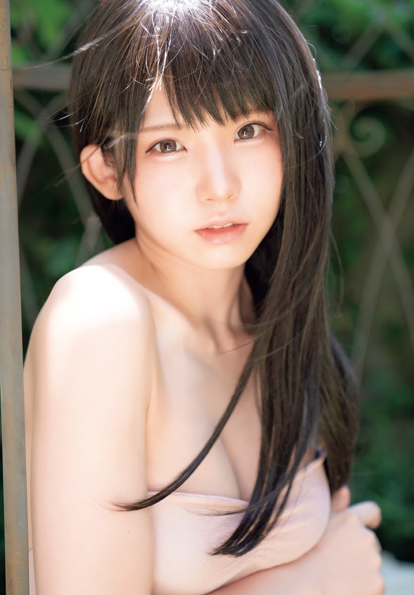 Enako えなこ, Shonen Champion 2021 No.21-22 (少年チャンピオン 2021年21-22号)