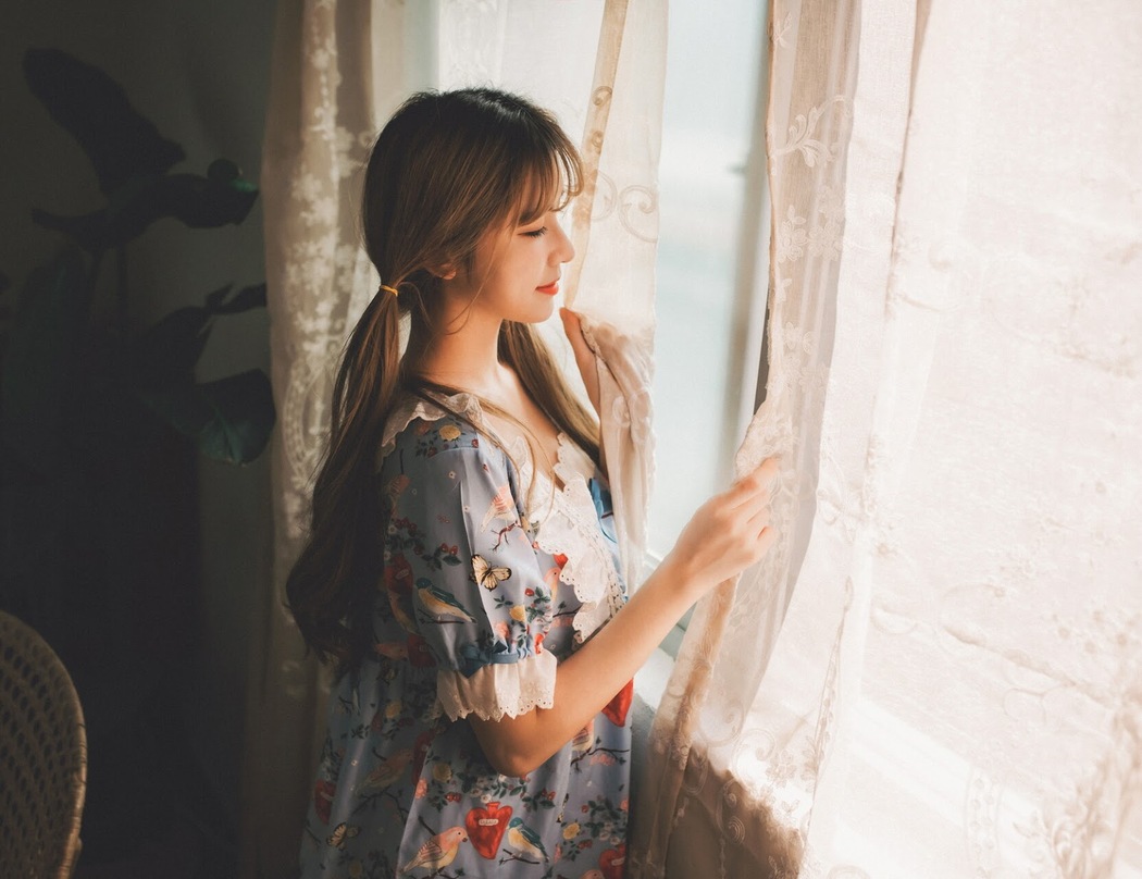 Lee Ahrin 이아린, [Moon Night Snap] Guerinnarae Hotel