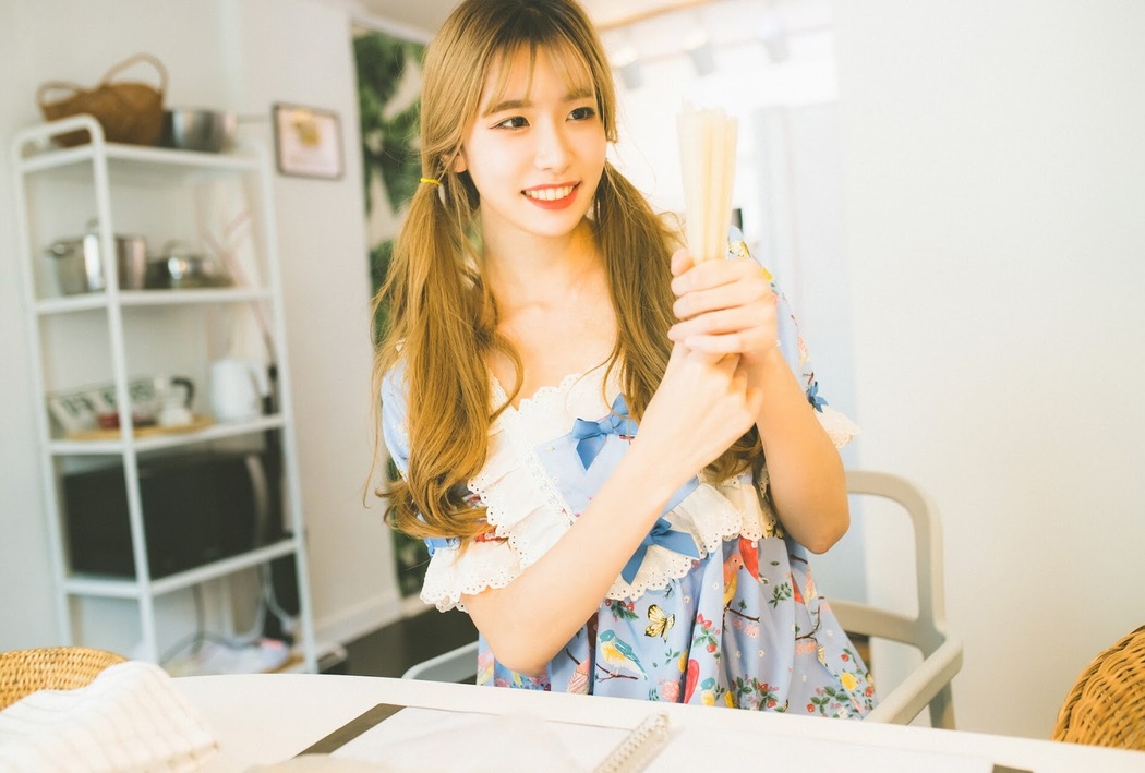 Lee Ahrin 이아린, [Moon Night Snap] Guerinnarae Hotel