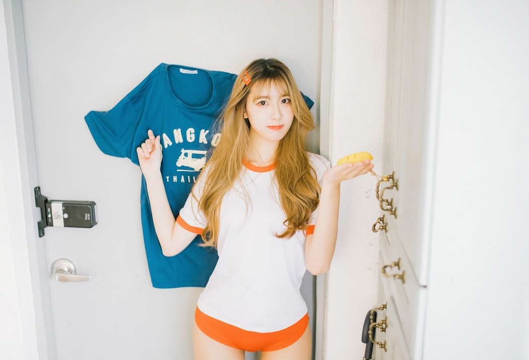 Lee Ahrin 이아린, [Moon Night Snap] Guerinnarae Hotel