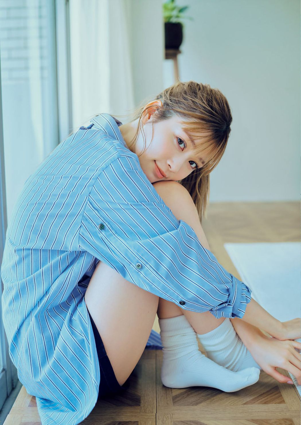 Meru Nukumi 生見愛瑠, Big Comic Spirits 2021 No.24 (ビッグコミックスピリッツ 2021年24号)