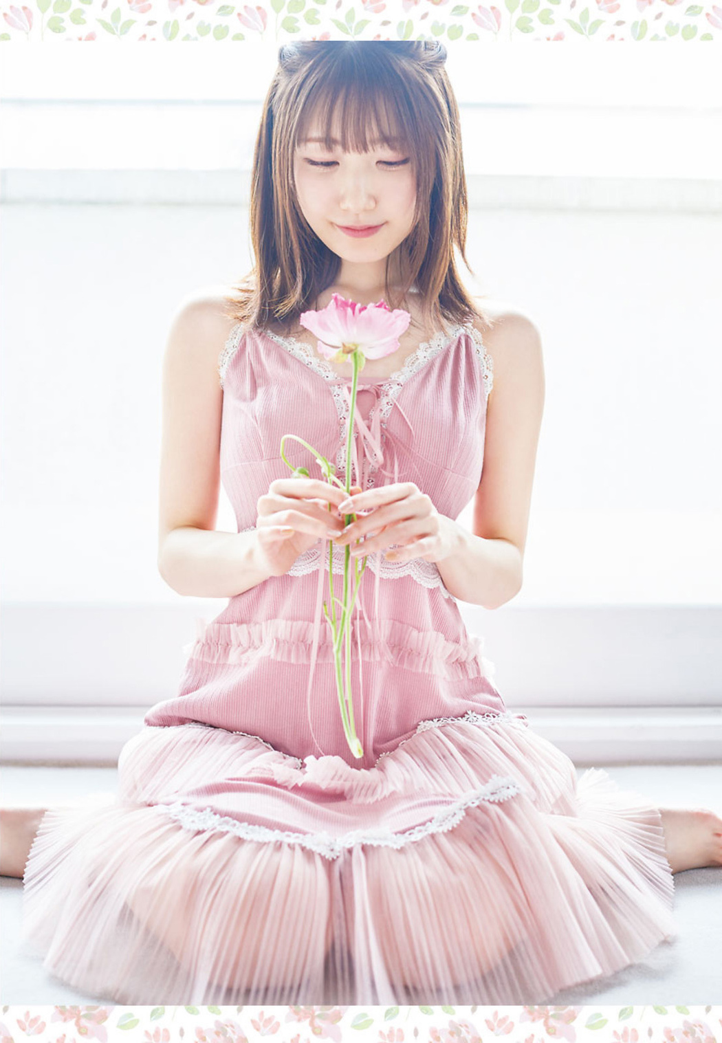 Rina Hidaka 日高里菜, Big Comic Spirits 2021 No.30 (ビッグコミックスピリッツ 2021年30号)