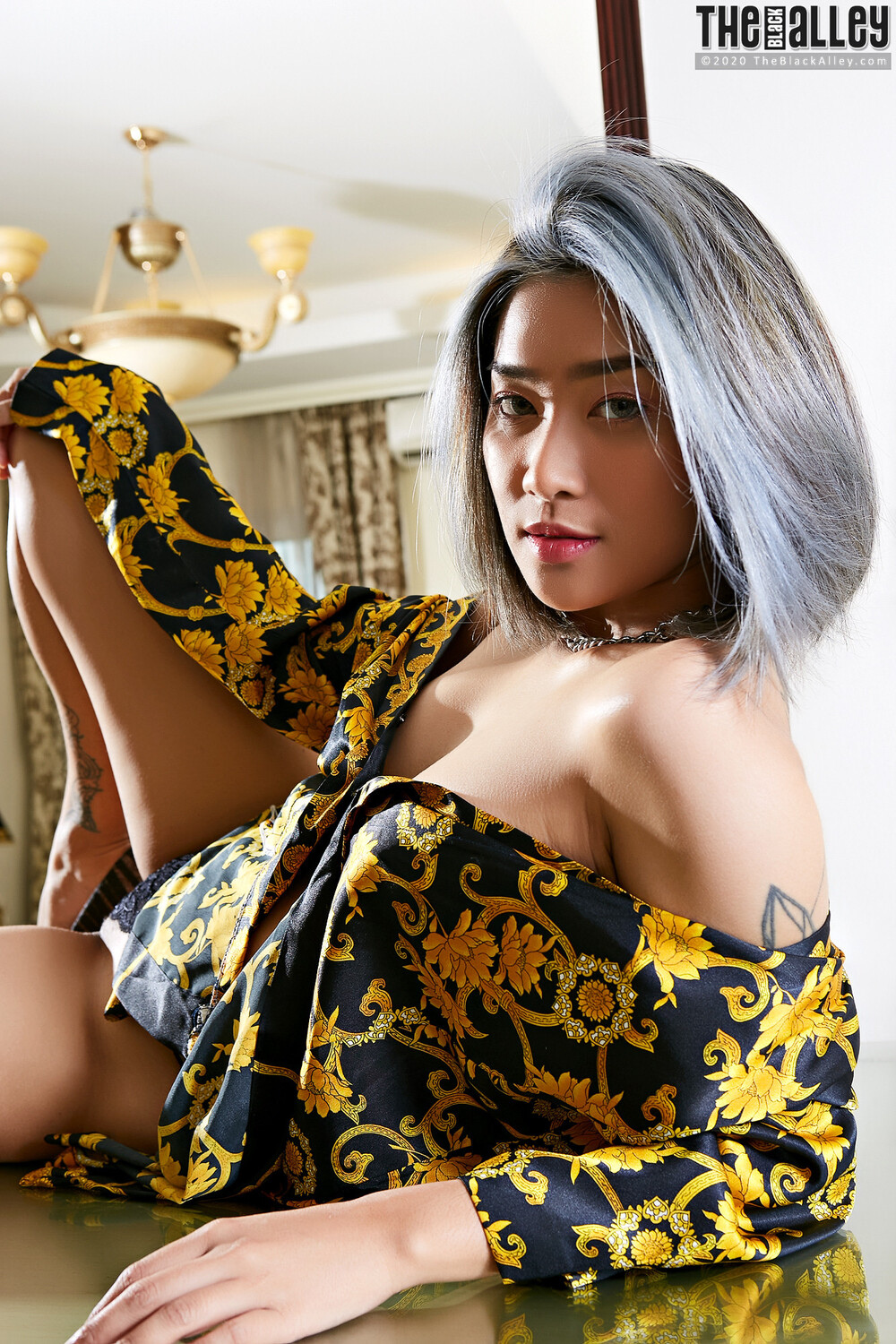 [The Black Alley] Apple Photo Set.110 (2020.10.05)