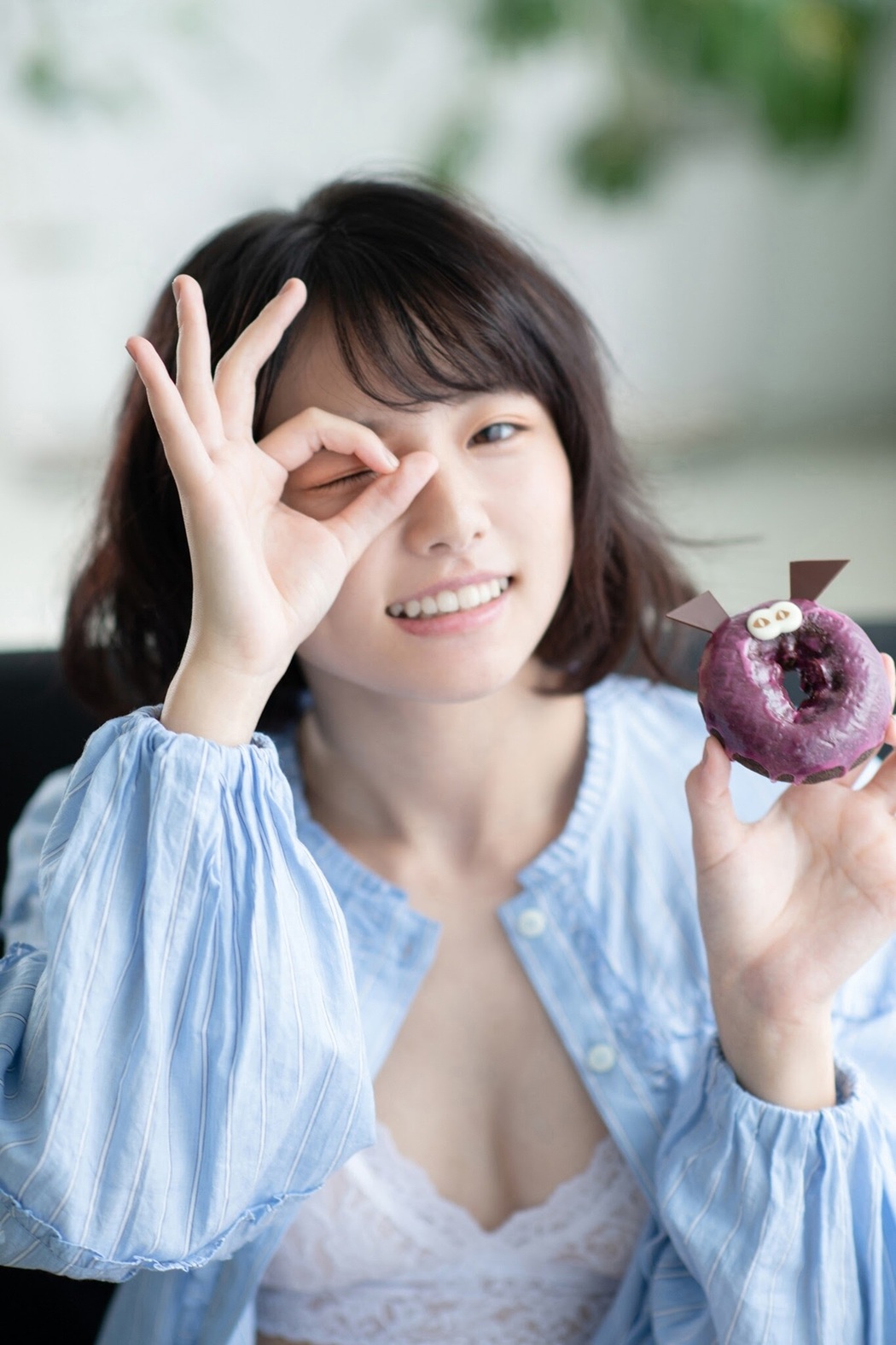 Tsubasa Hazuki 葉月つばさ, FRIDAY 2021.08.13 (フライデー 2021年8月13日号)