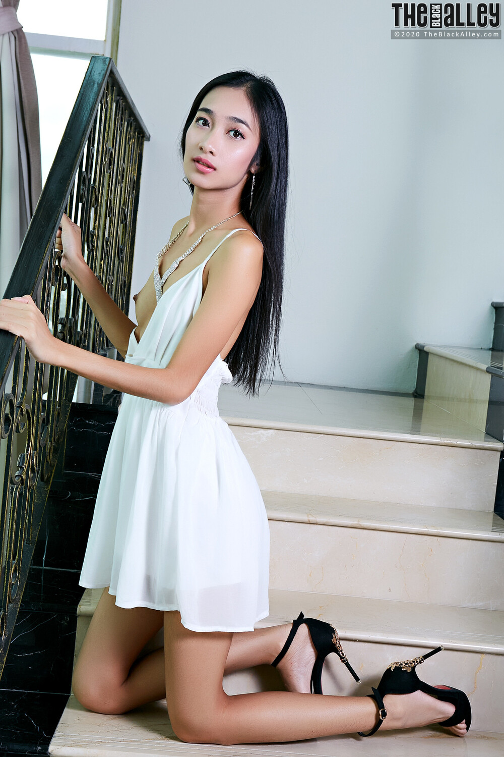 [The Black Alley] Milli Photo Set.10 (2020.10.07)