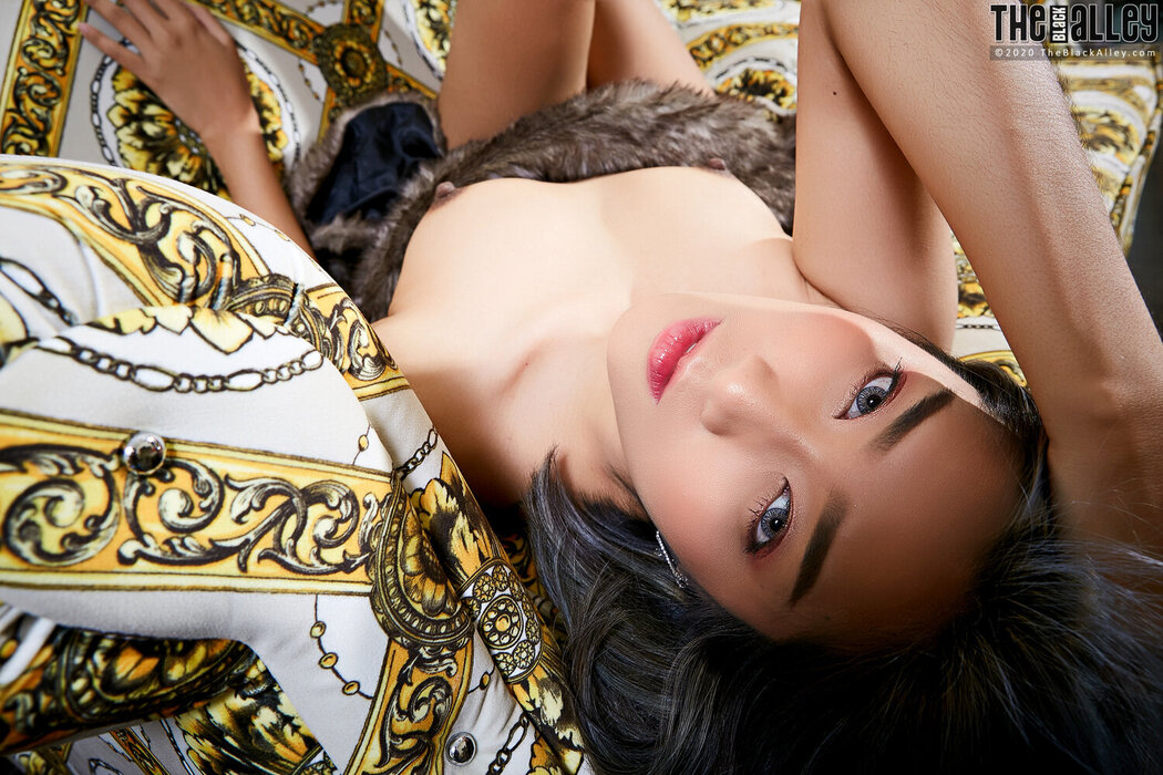 [The Black Alley] Apple Photo Set.111 (2020.10.09)