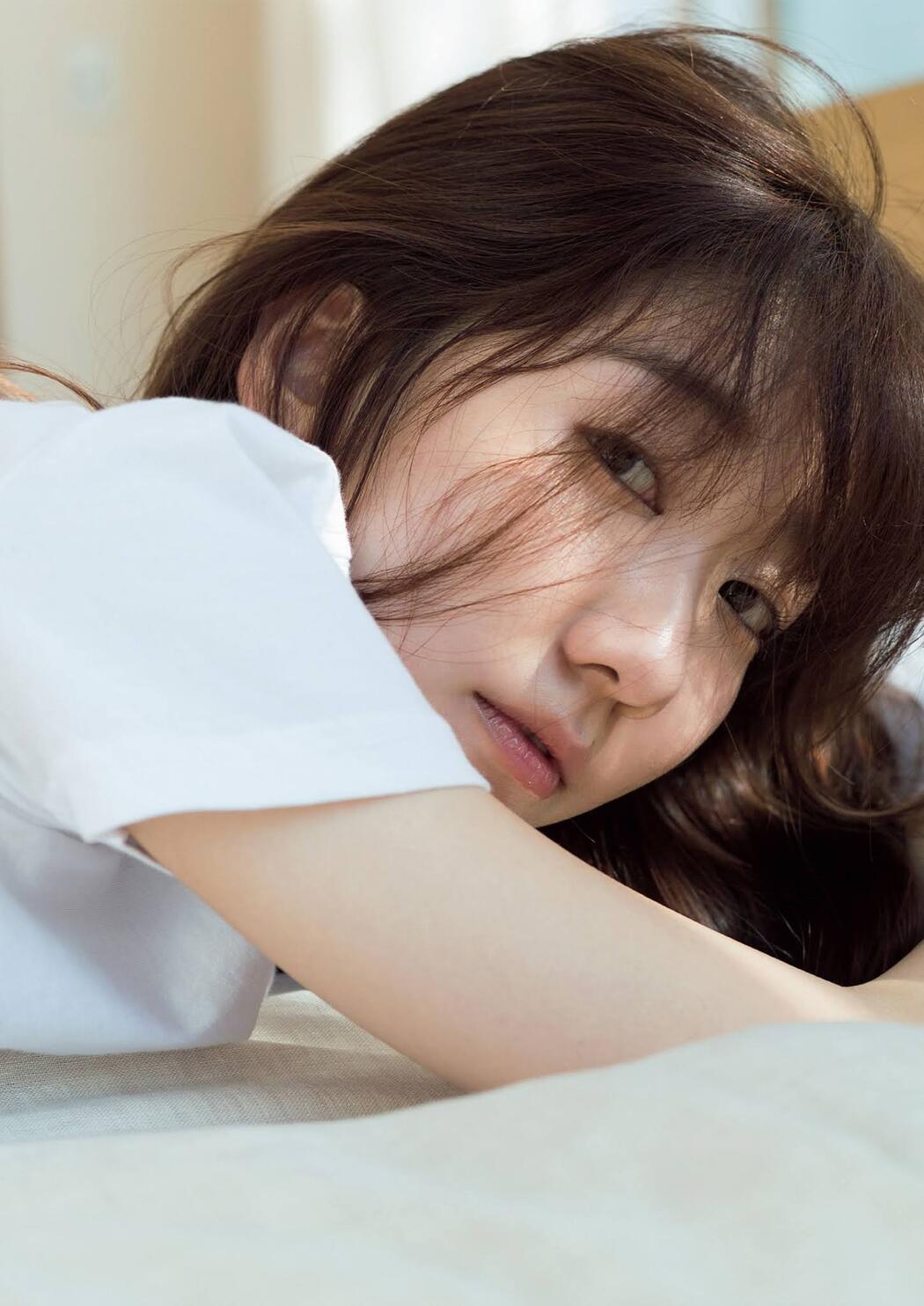 Yuki Kashiwagi 柏木由紀, Weekly Playboy 2021 No.33-34 (週刊プレイボーイ 2021年33-34号)