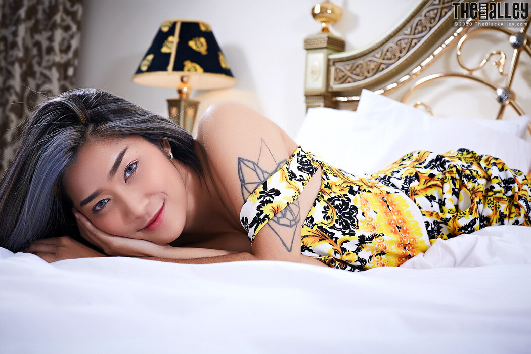 [The Black Alley] Apple Photo Set.116 (2020.10.27)