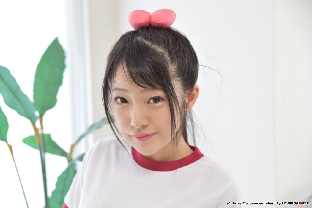 [LOVEPOP] Hana Souma Wants Real Flowers Photoset 02