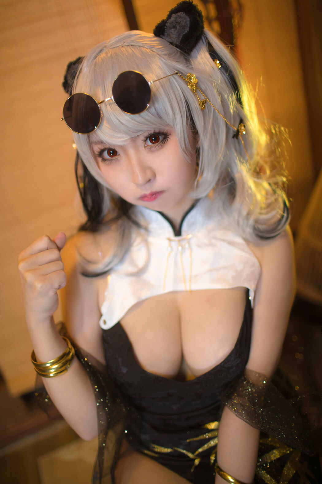 Coser@Kaitto 风筝 &ndash; Iron-eating Beast Cheongsam 食铁兽旗袍