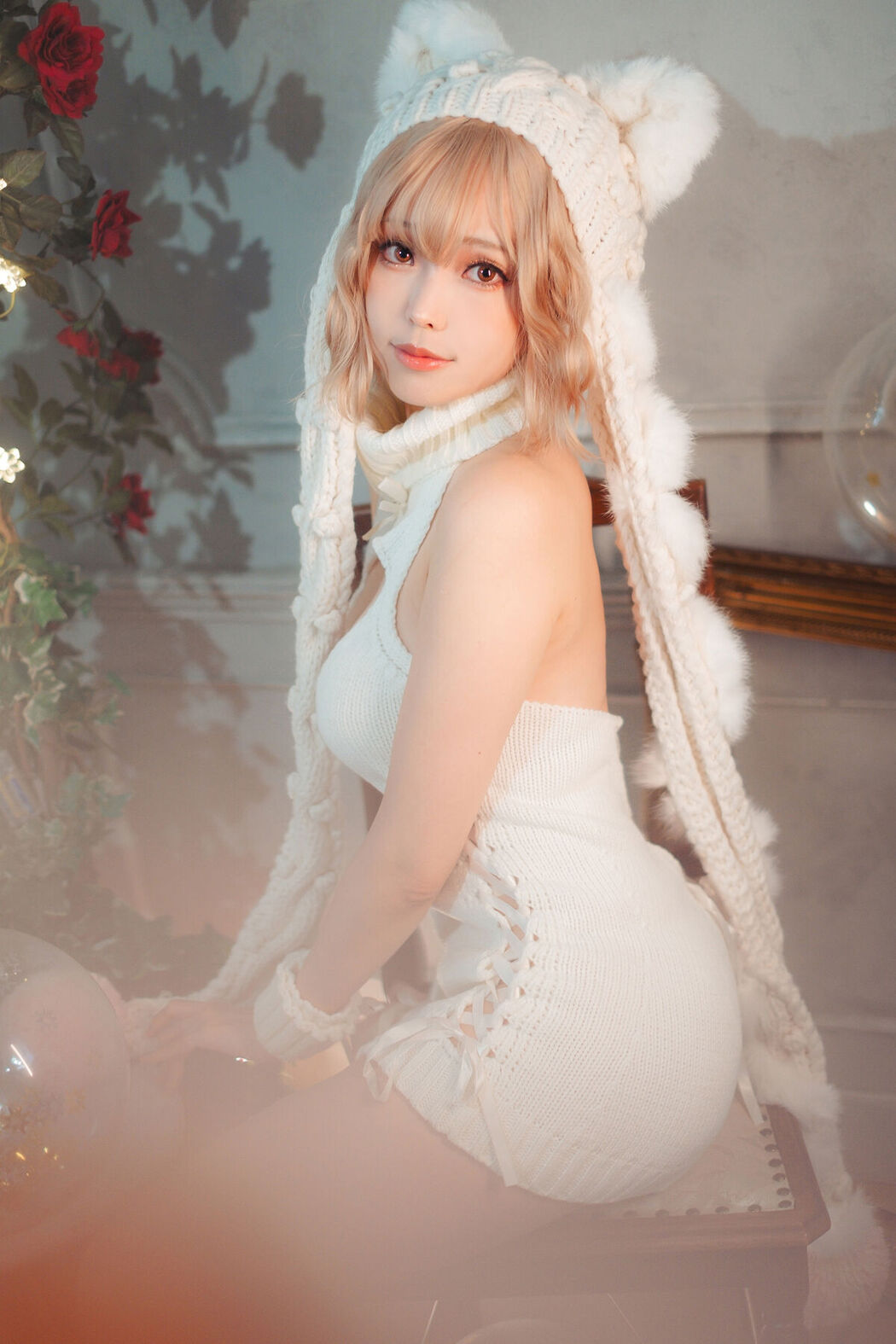 Coser@Ely_eee ElyEE子 – 白色 KNITTING