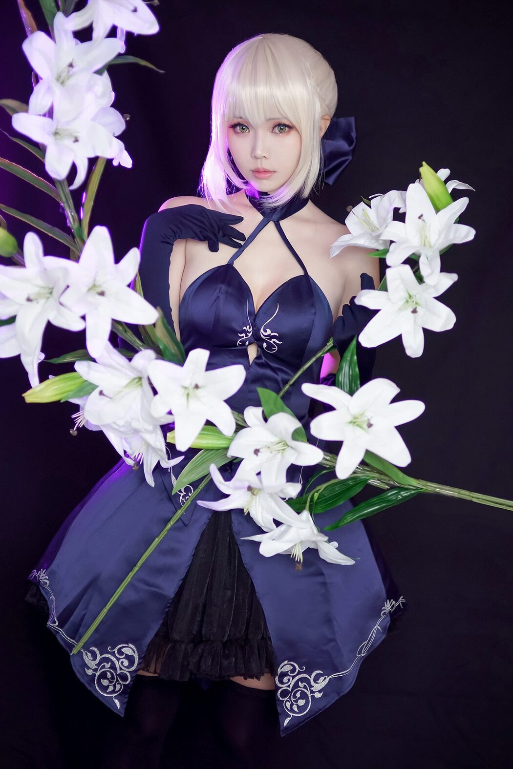 Coser@Ely_eee ElyEE子 – 黑贞 Cover Photo