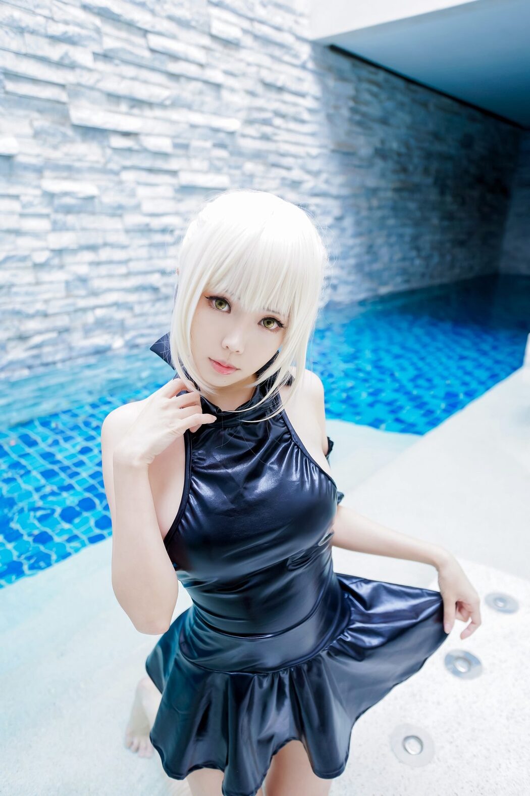 Coser@Ely_eee ElyEE子 – 黑皮泳裙