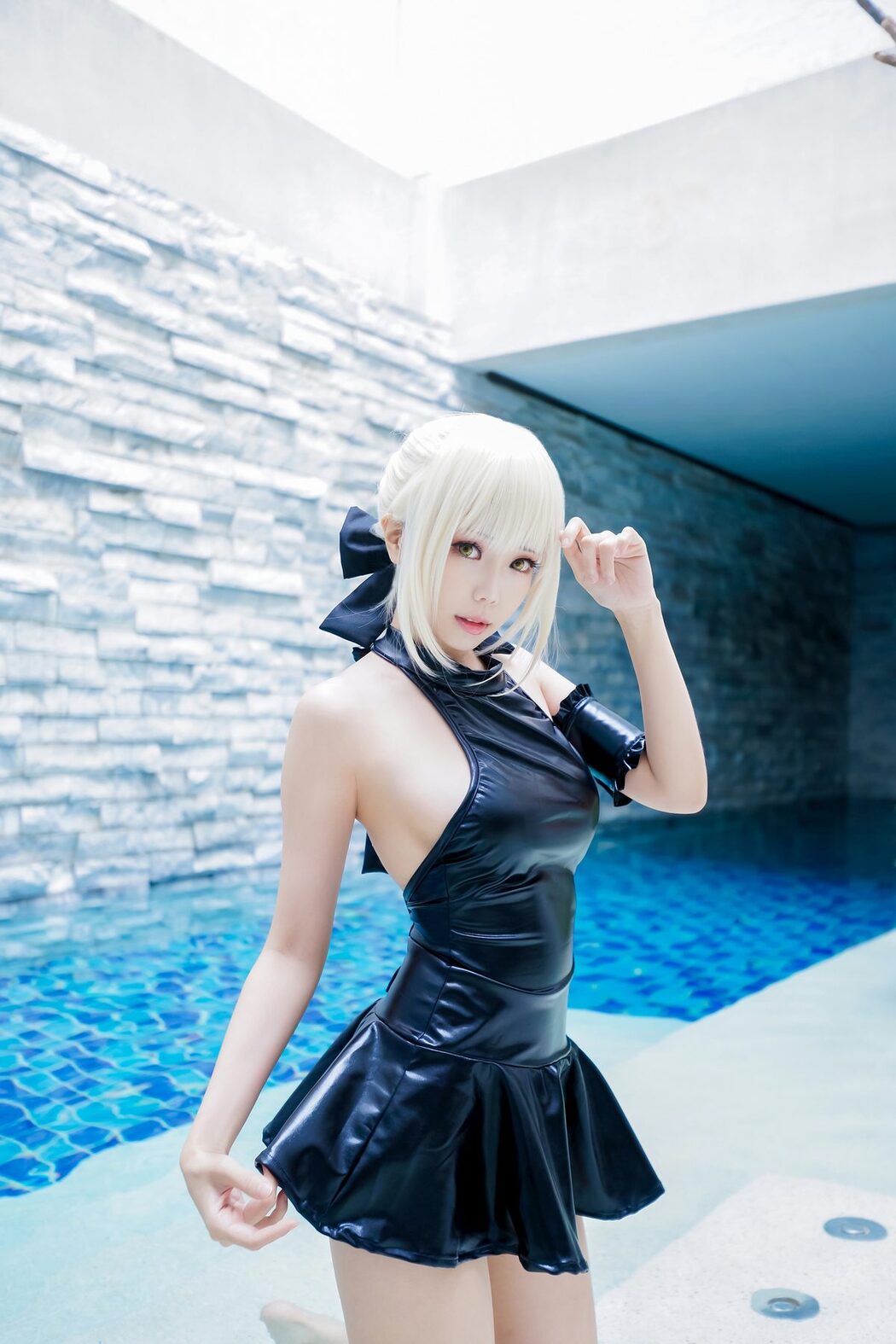 Coser@Ely_eee ElyEE子 – 黑皮泳裙