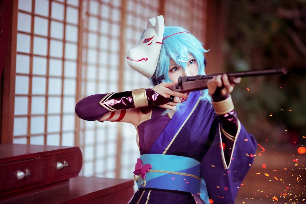 Coser@Ely_eee ElyEE子 – 诗乃猎人