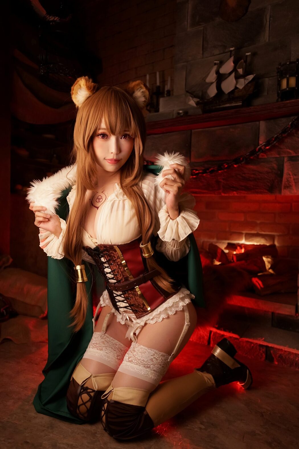 Coser@Ely_eee ElyEE子 – 小浣熊壁炉