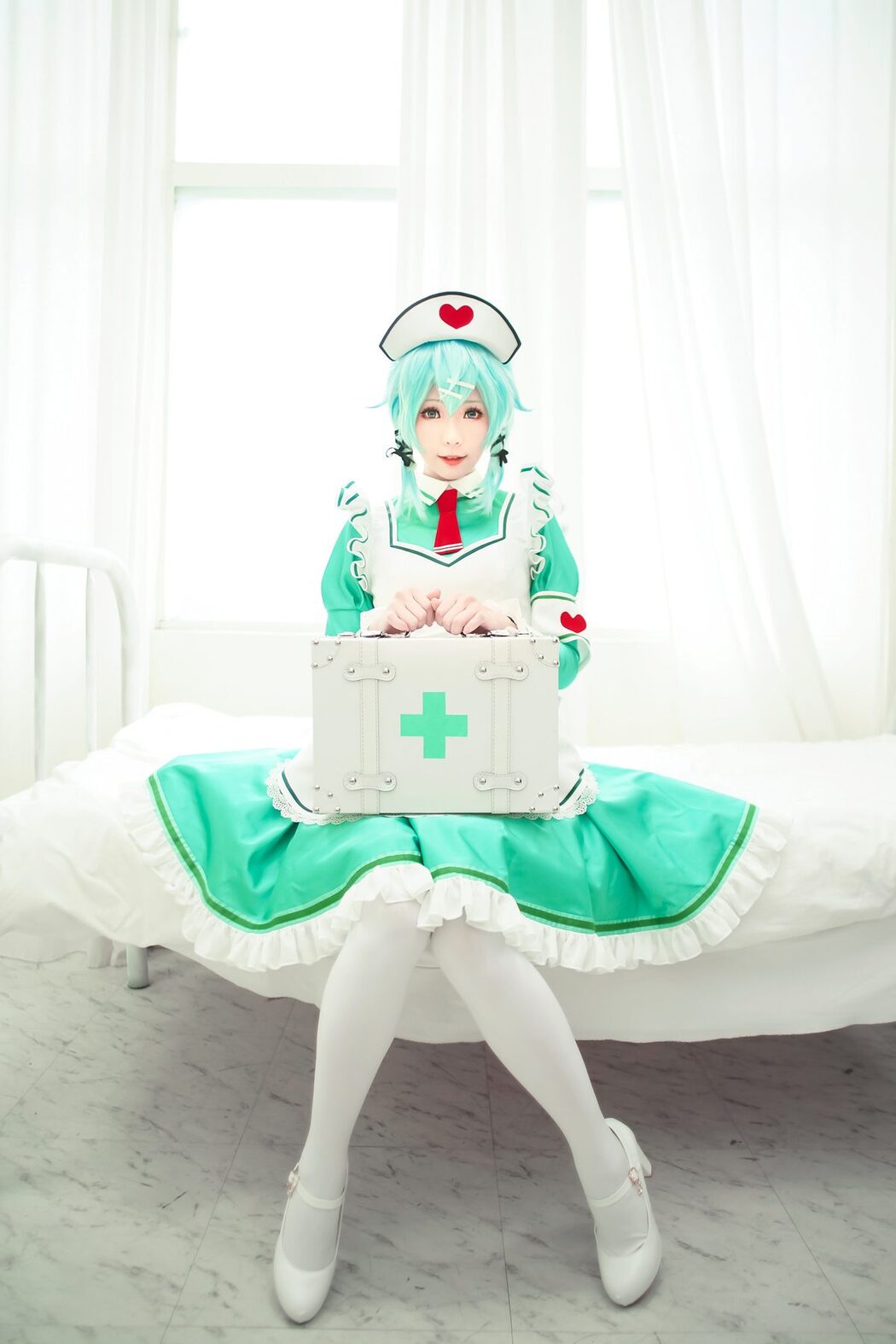 Coser@Ely_eee ElyEE子 – 诗乃护士