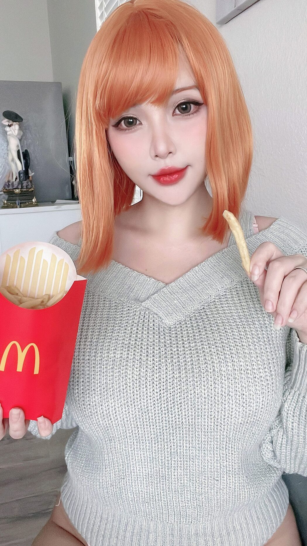 Coser@Hana Bunny – McDonalds Mommy