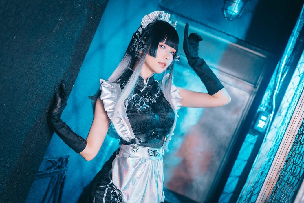 Coser@Ely_eee ElyEE子 – 賽博女僕 Melanite黑榴石