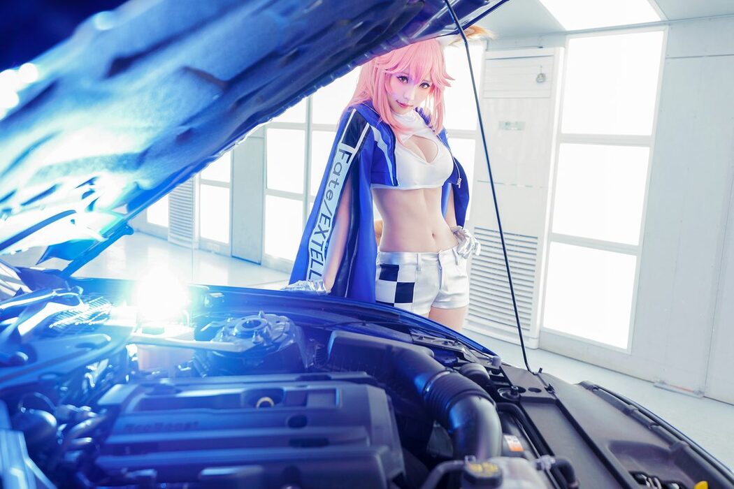 Coser@Ely_eee ElyEE子 – 玉藻前赛车