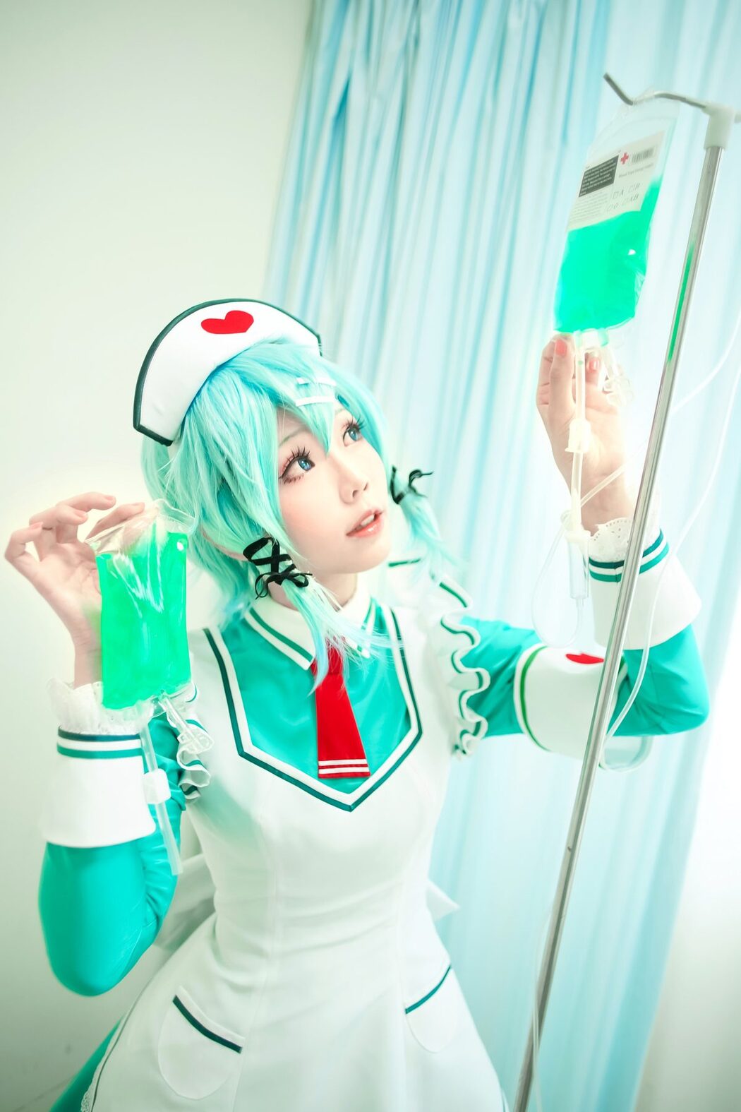 Coser@Ely_eee ElyEE子 – 诗乃护士