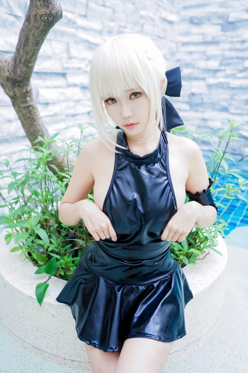 Coser@Ely_eee ElyEE子 – 黑皮泳裙