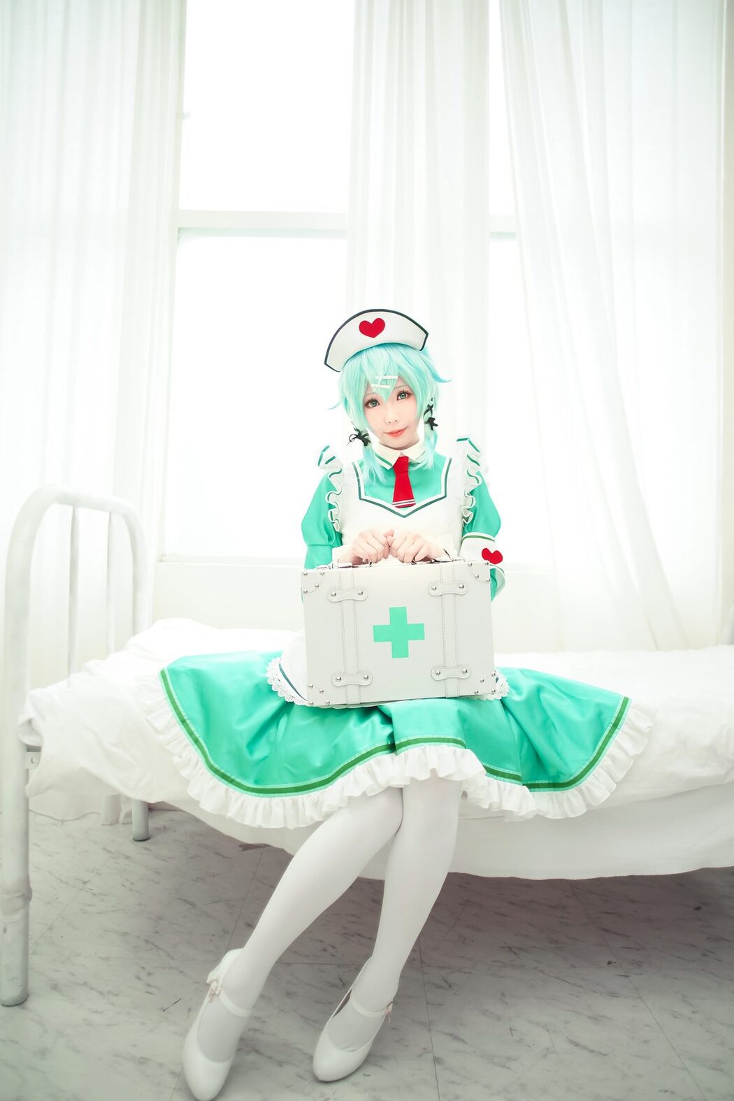 Coser@Ely_eee ElyEE子 – 诗乃护士