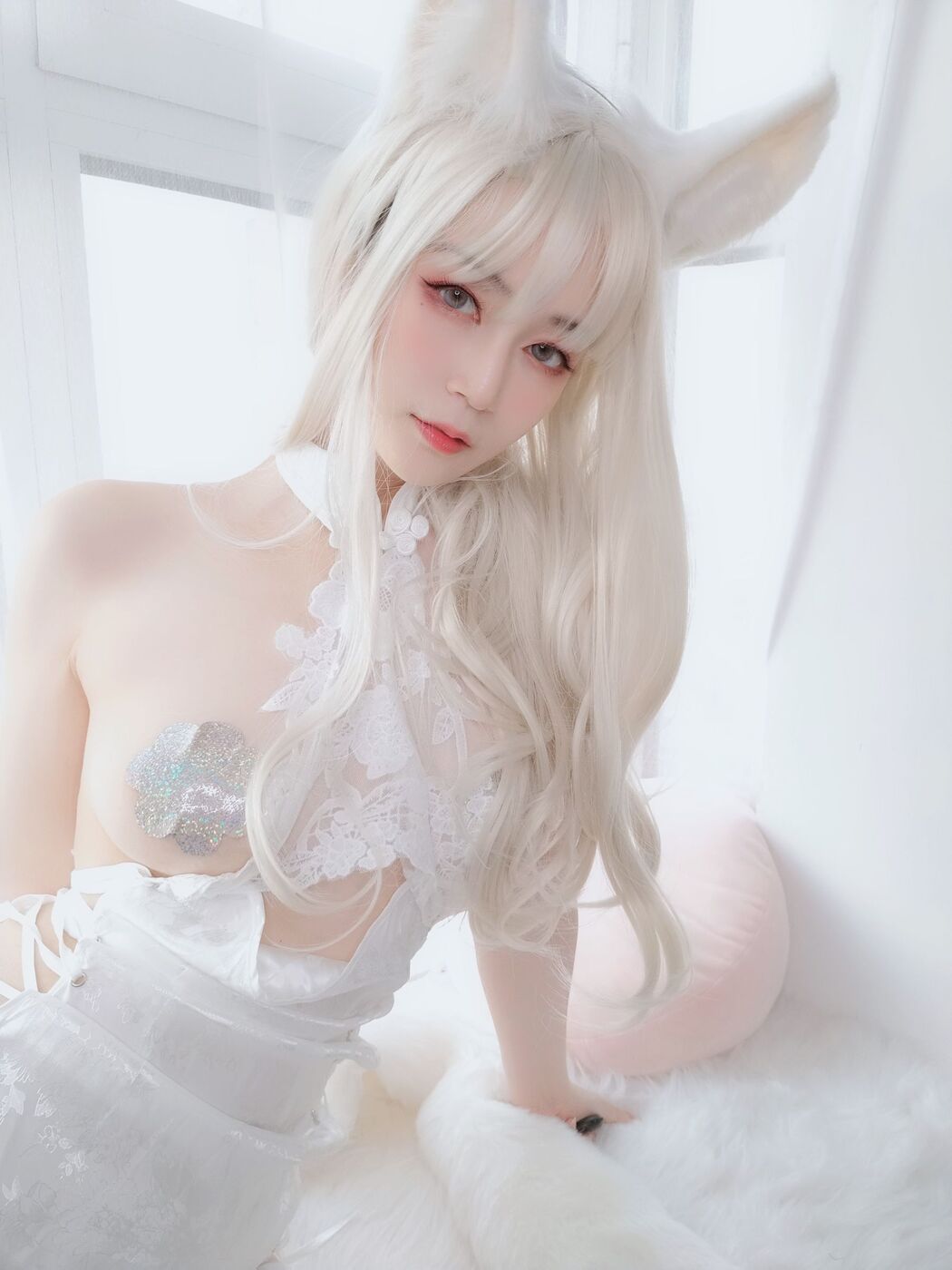 [COS Welfare] Miss Coser Baiyin - White Rabbit