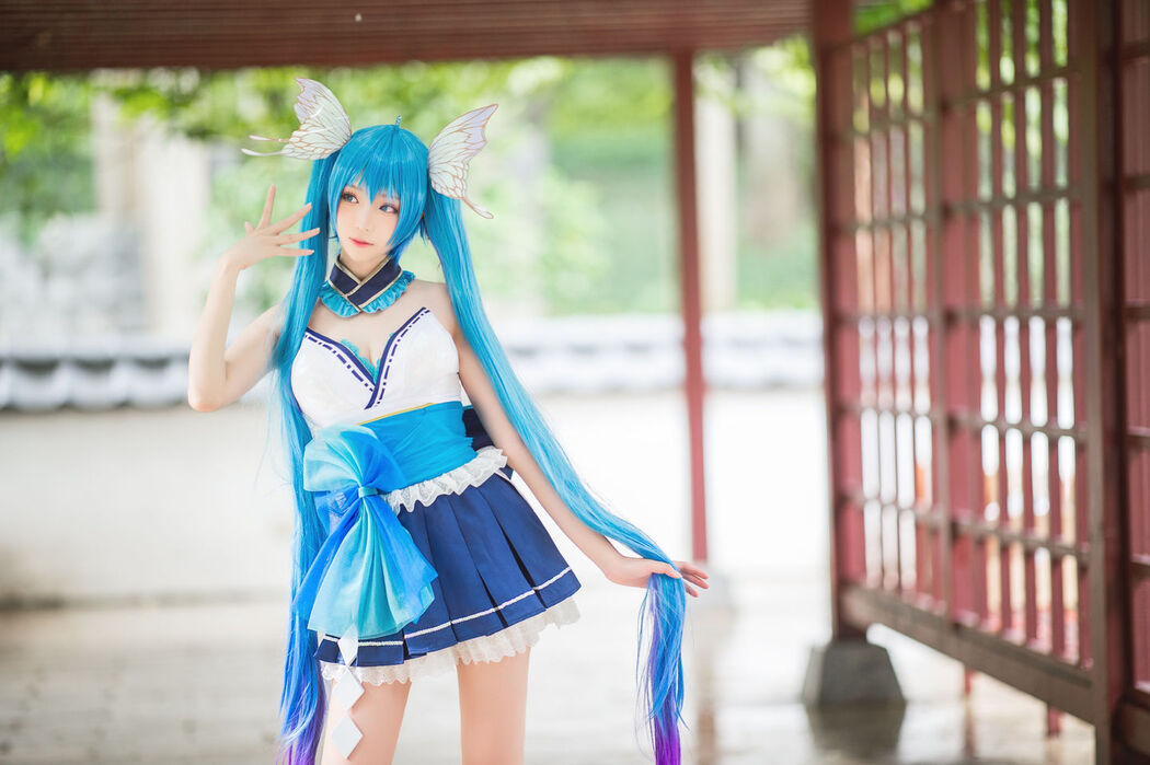 [COS Welfare] Long Legs Coser Qingqingko Js - Hatsune Miku