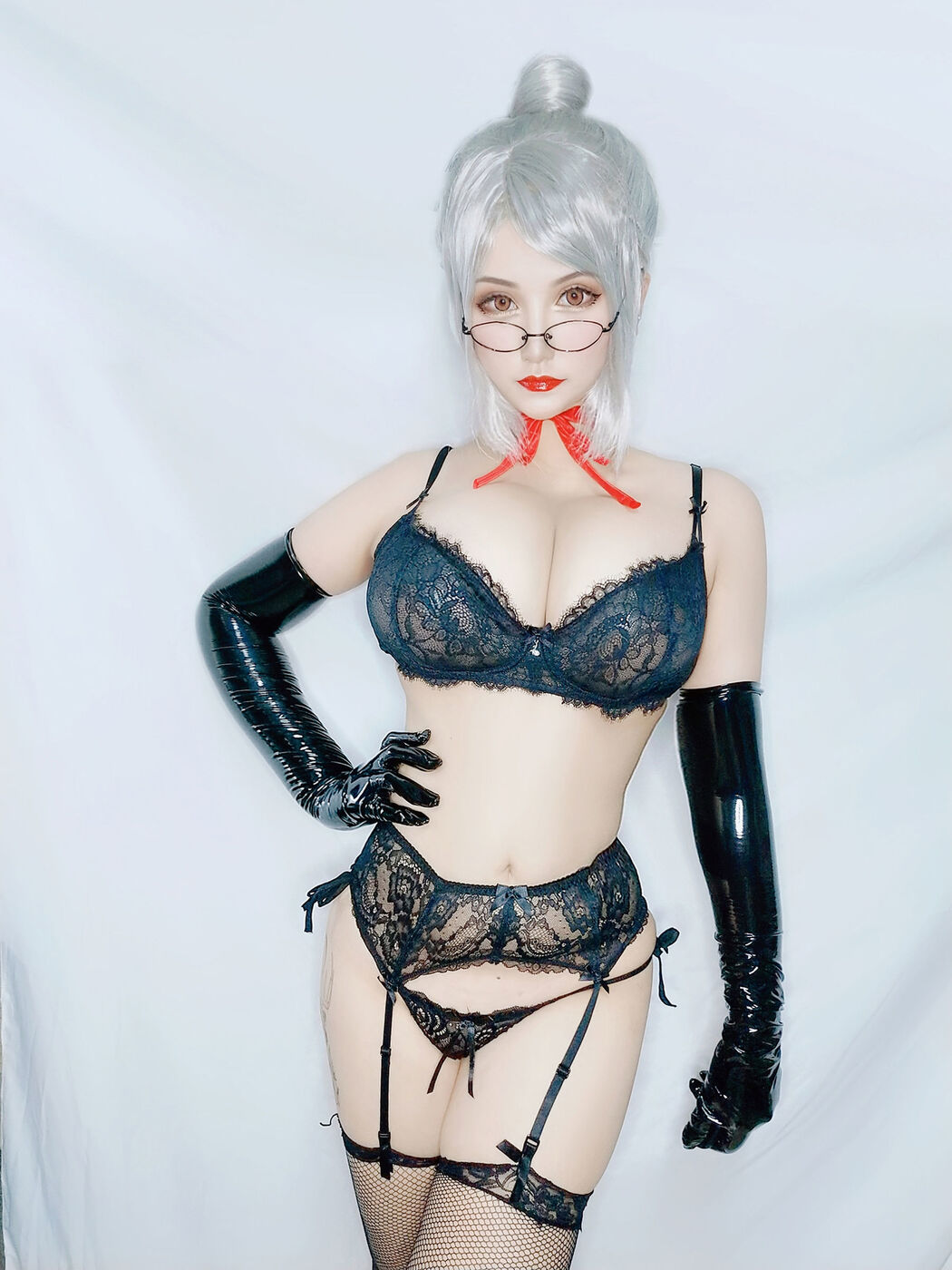 [网红Coser] Xia Gege does not want to get up "Vice President"