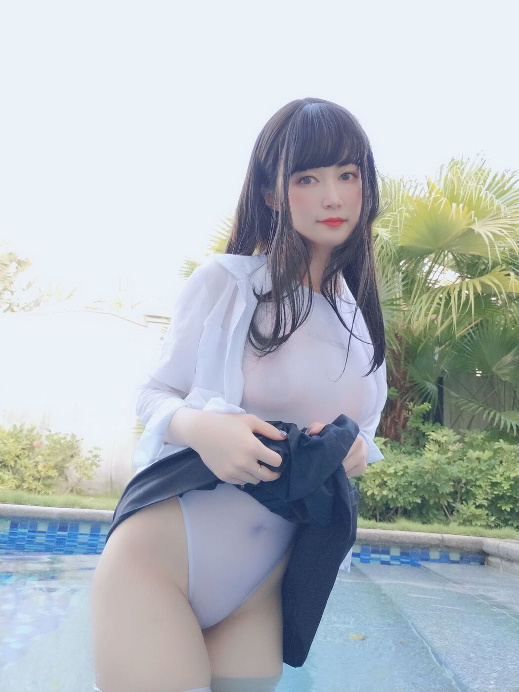 [COS Welfare] Miss Coser Baiyin - Swimming Lesson