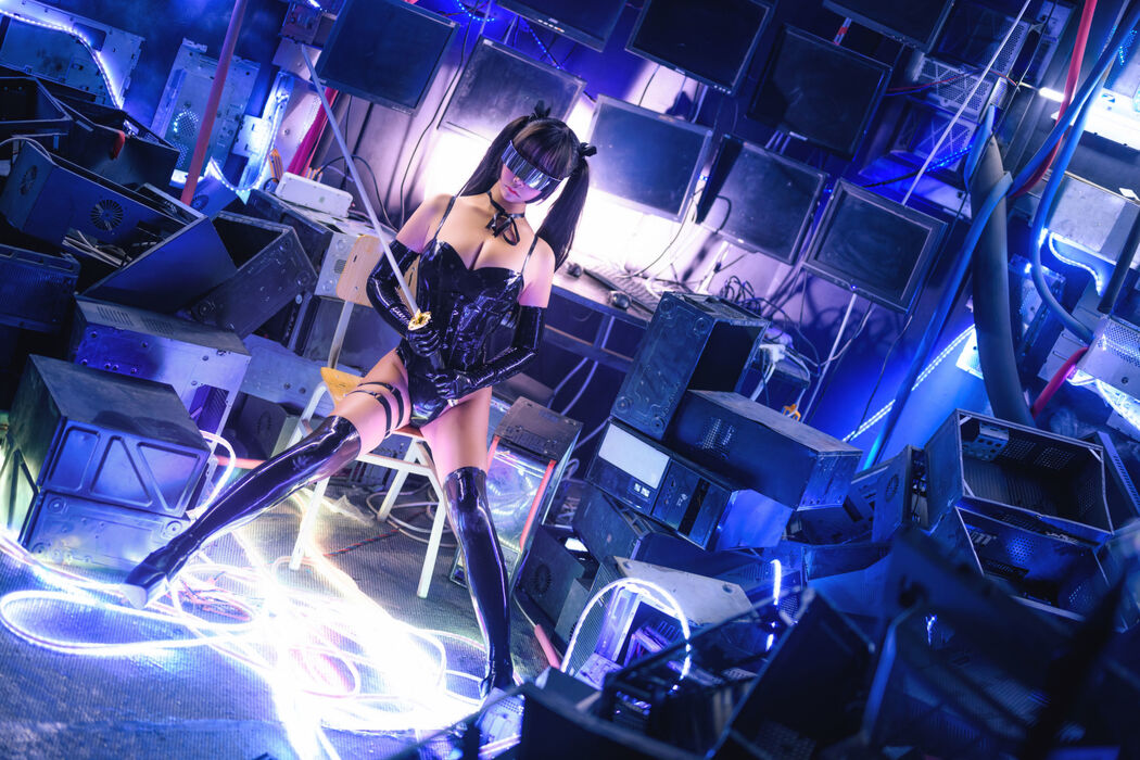 [Net Red Coser Girl] Hold Mo Zi aa "Sexy Shiny Gelcoat"