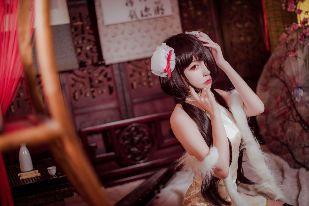 Coser Erzo Nisa "Mad Three Cheongsam"