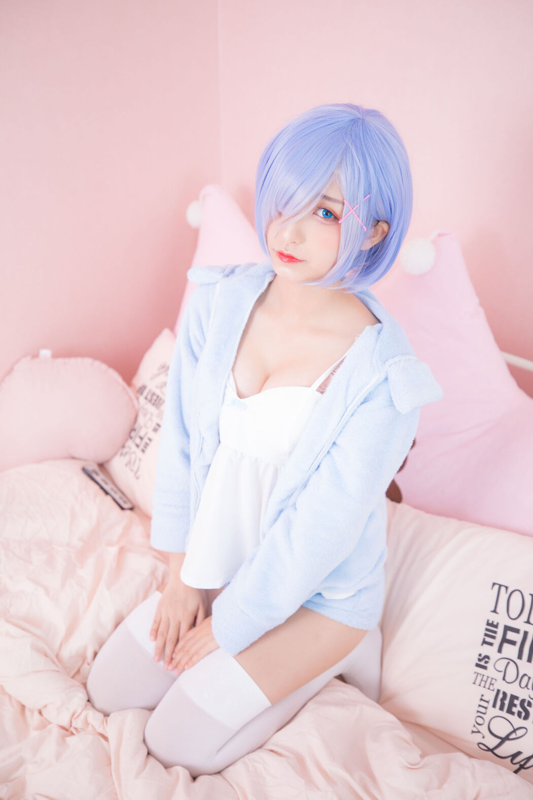 [Net 红 Coser] Furukawa kagura 《Bud》