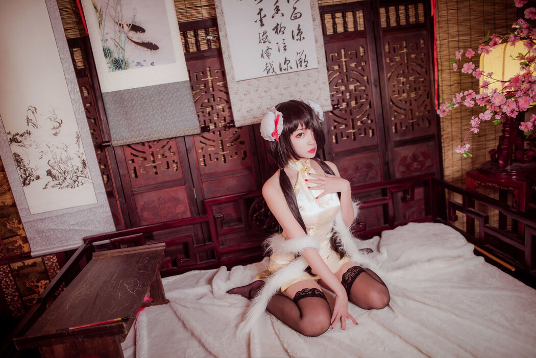 Coser Erzo Nisa "Mad Three Cheongsam"