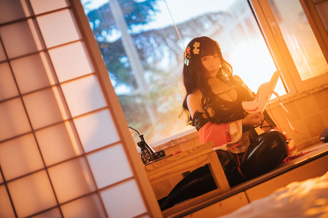 [Anime blogger Coser] Cong Cong Cong Luan "Big Breast Ninja"