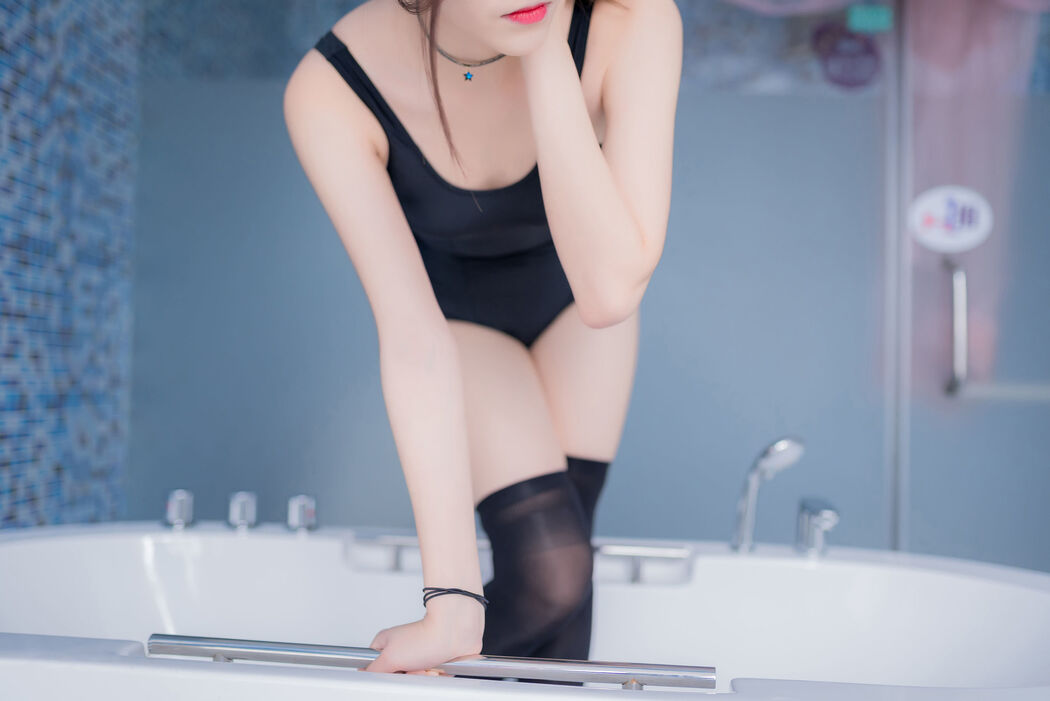 [网红Coser] Nantao Momoko "Black Silk Fairy"