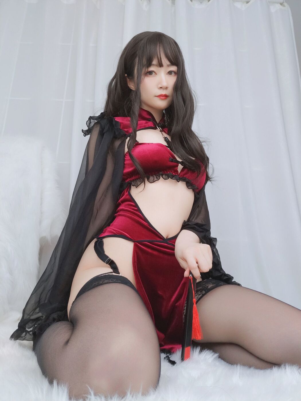 [COS Welfare] Miss Coser Baiyin - Red Velvet Cheongsam