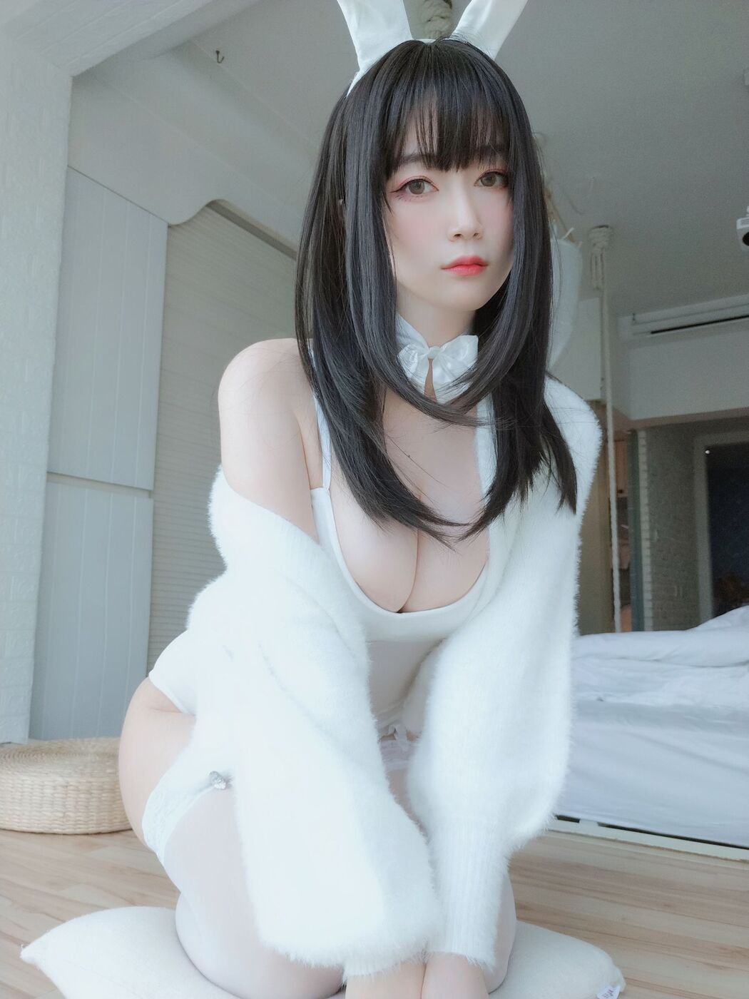 [COS Welfare] Miss Coser Baiyin - White Silk Rabbit