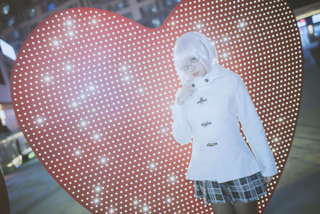 Coser Erzo Nisa, "Ma Xiu Outside"