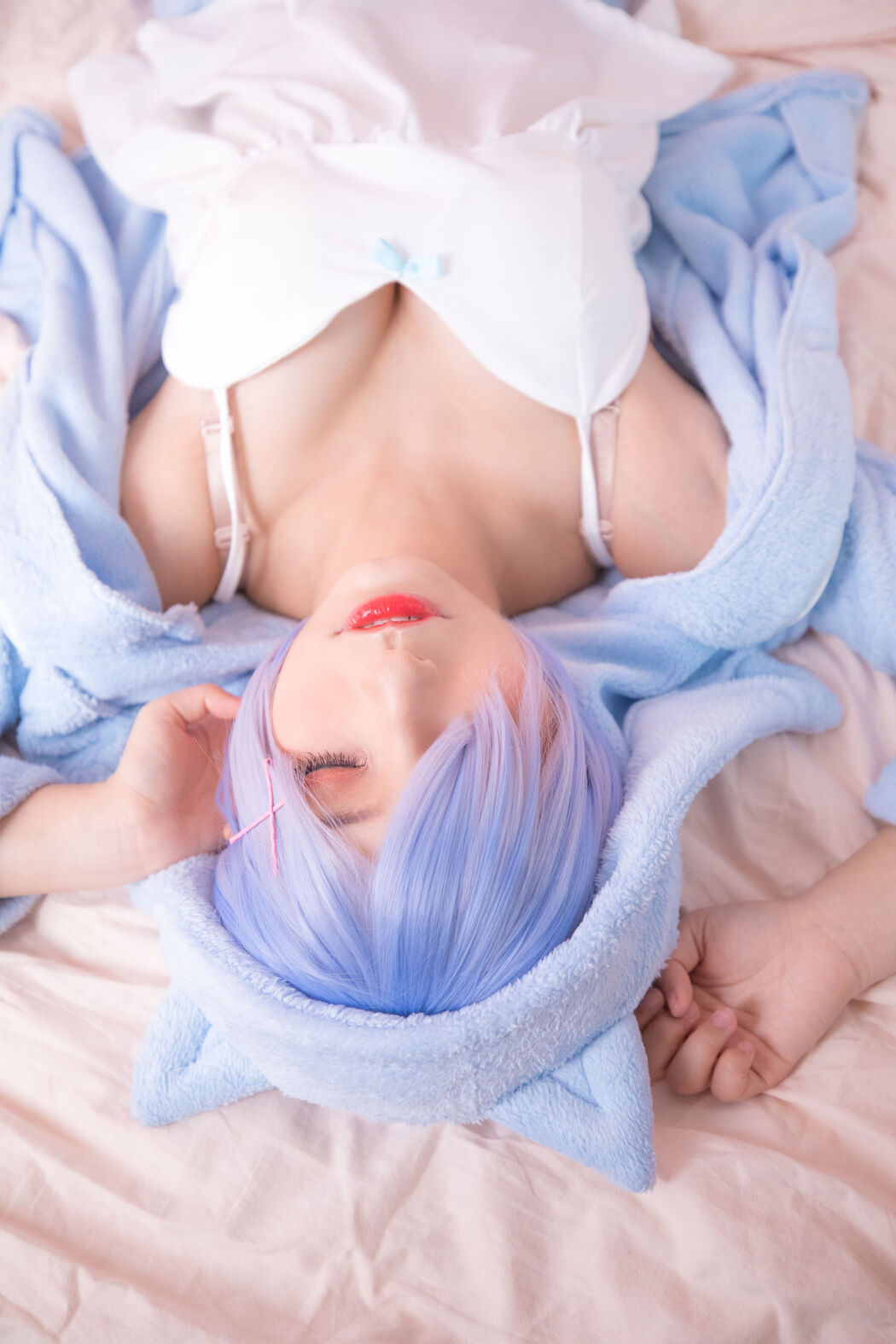 [Net 红 Coser] Furukawa kagura 《Bud》