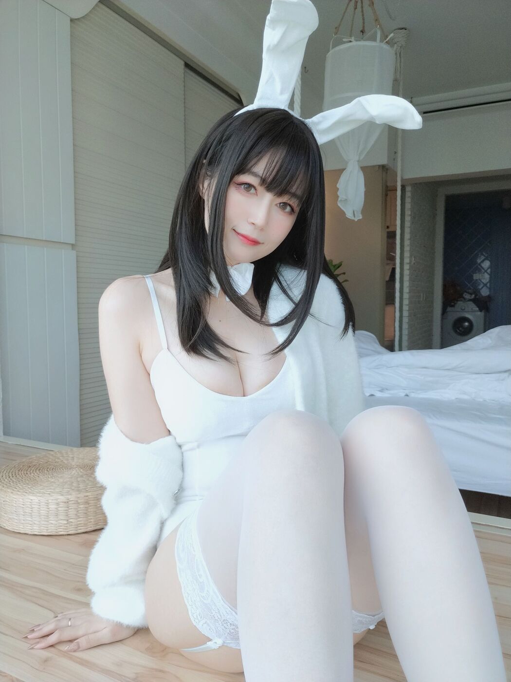 [COS Welfare] Miss Coser Baiyin - White Silk Rabbit